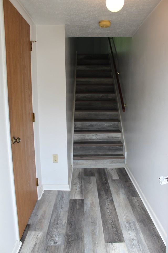 501 Tyler Dr - Photo 2 of 26