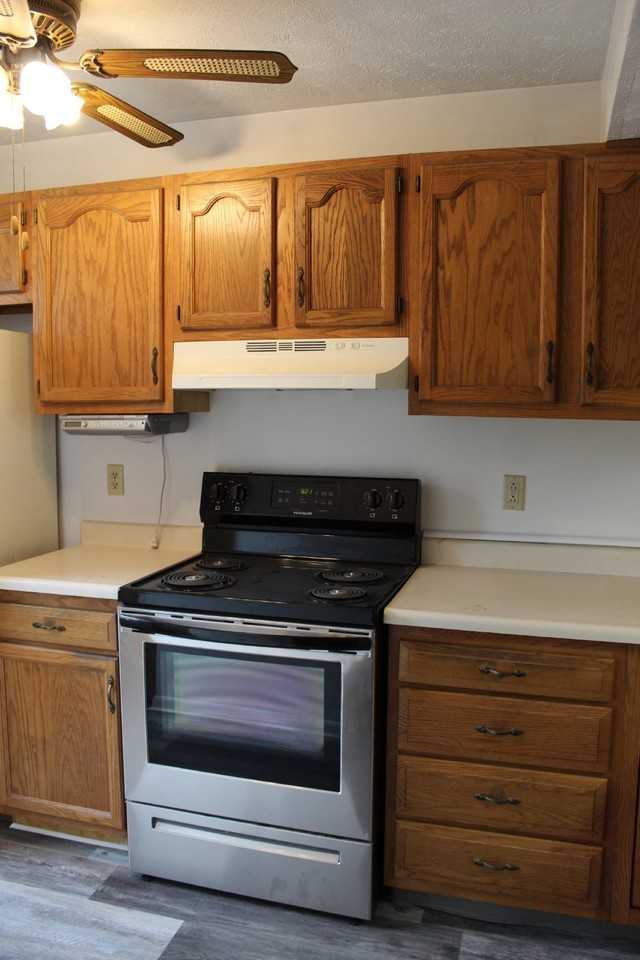 501 Tyler Dr - Photo 3 of 26