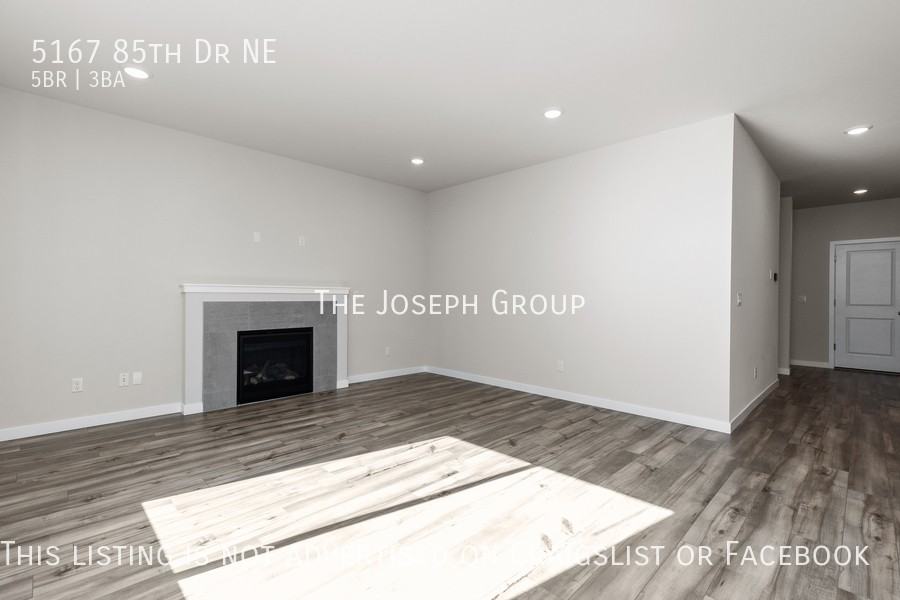 5167 85th Dr Ne - Photo 3 of 42