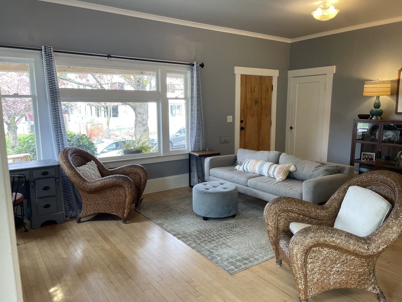 4418 N Vancouver Ave - Photo 3 of 25