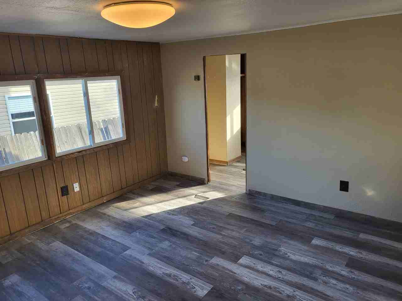 712 5th Street #NA - Photo 6 of 10