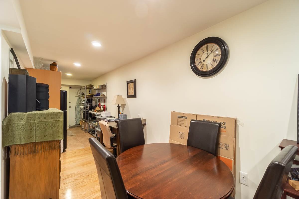 1112 4th St Ne - Photo 6 of 17