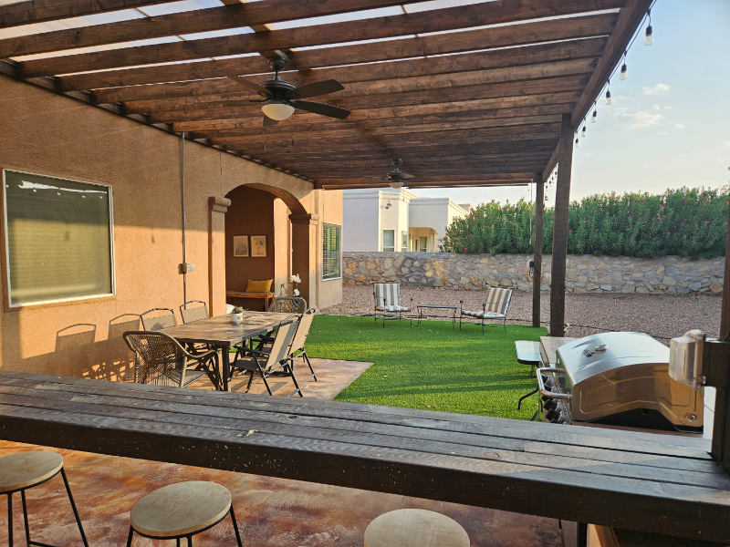 706 Lauren St - Photo 2 of 18