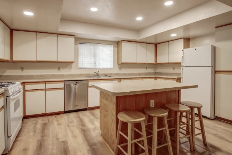 51 S Maricopa St #101