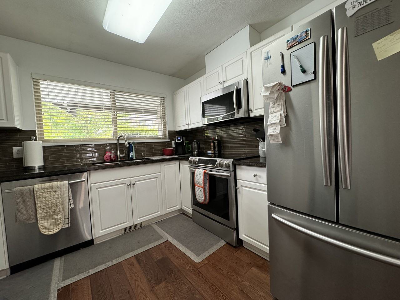 11860 210 Street #15 - Photo 4 of 20