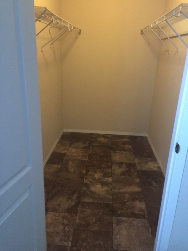 1880 Swan Lake Cir - Photo 2 of 9