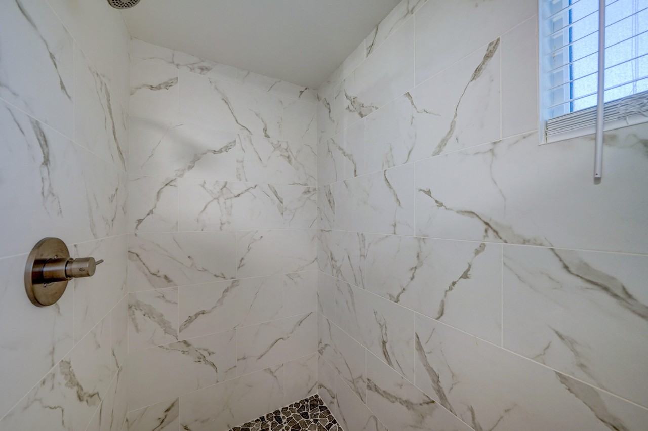 S Priest Dr - Photo 4 of 14