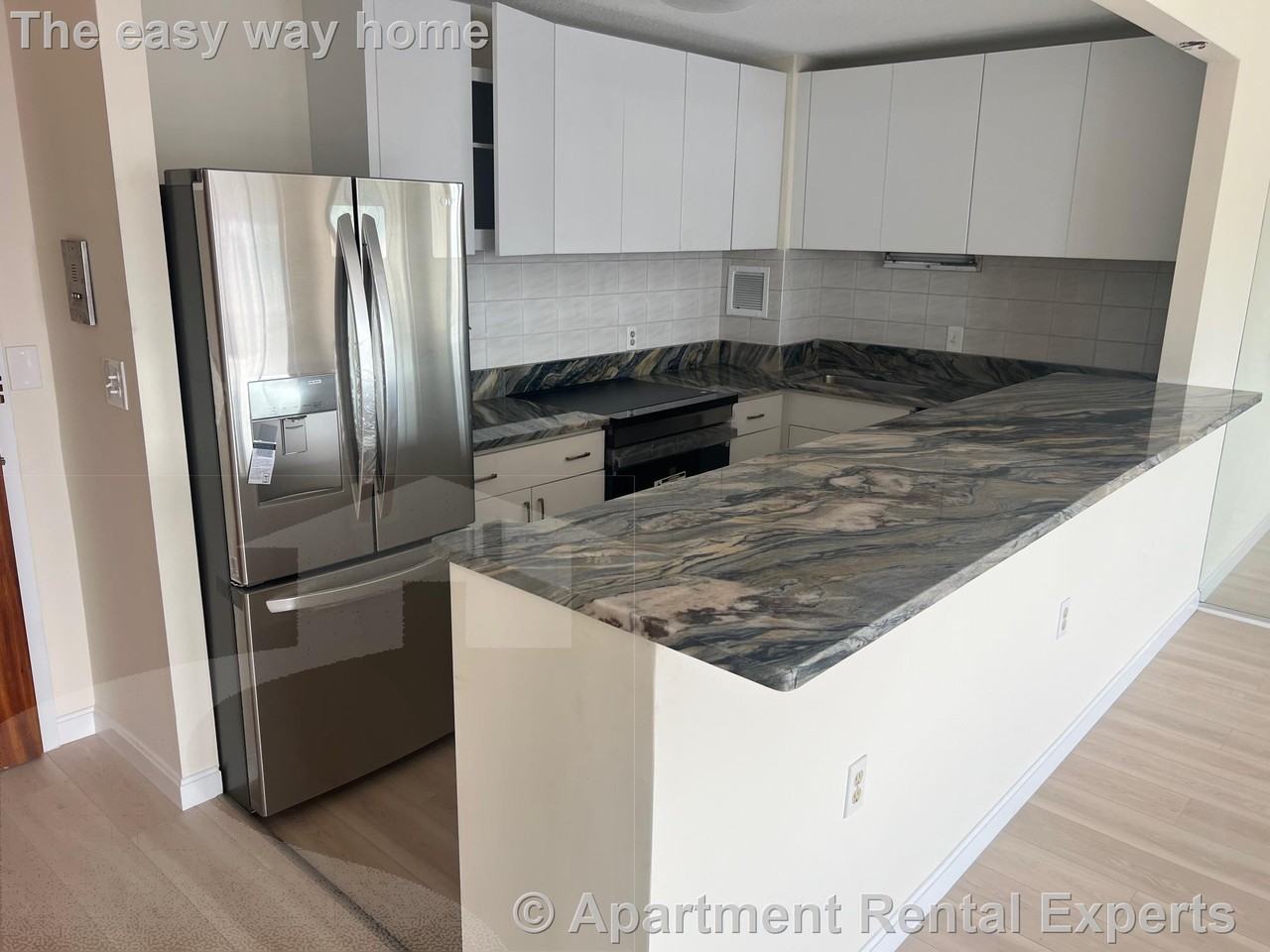872 Massachusetts Ave - Photo 6 of 21
