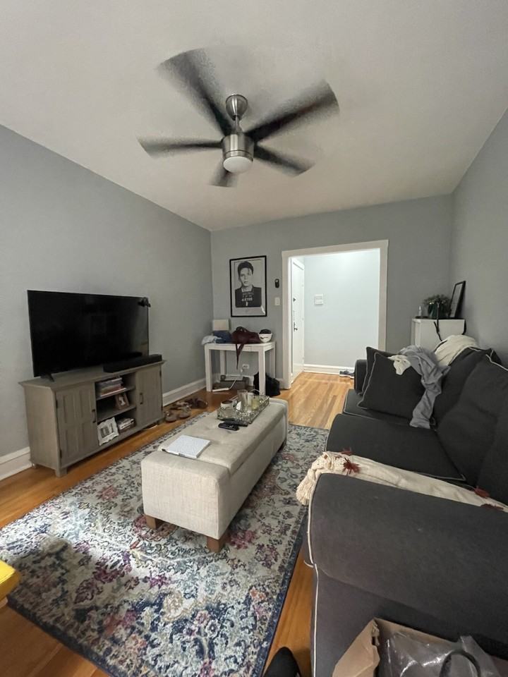 3431 N Marshfield Ave #E1 - Photo 3 of 15