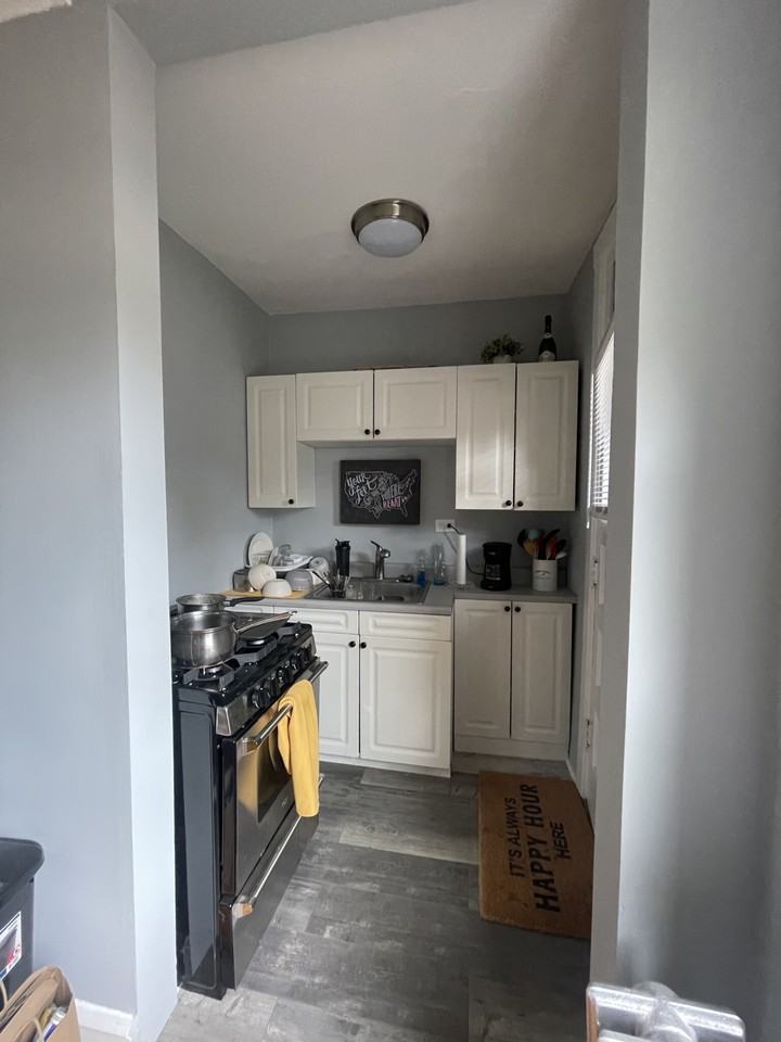 3431 N Marshfield Ave #E1 - Photo 6 of 15