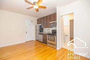 featured image of 1504 N Dearborn Pkwy #303