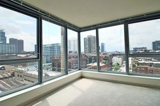 300 N Canal St #2-2 - Photo 1 of 1
