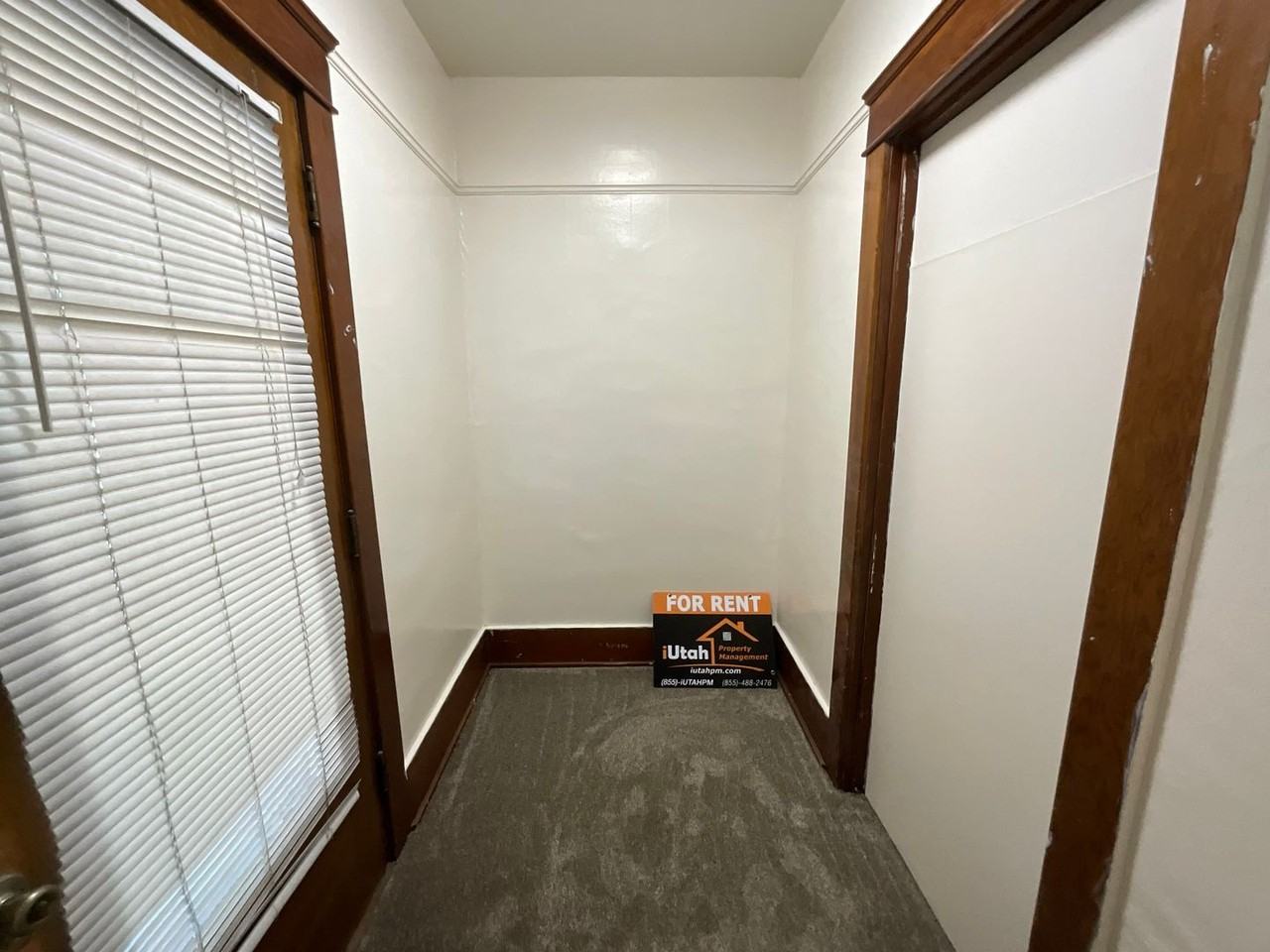 428 N Harrisville Rd - Photo 3 of 12