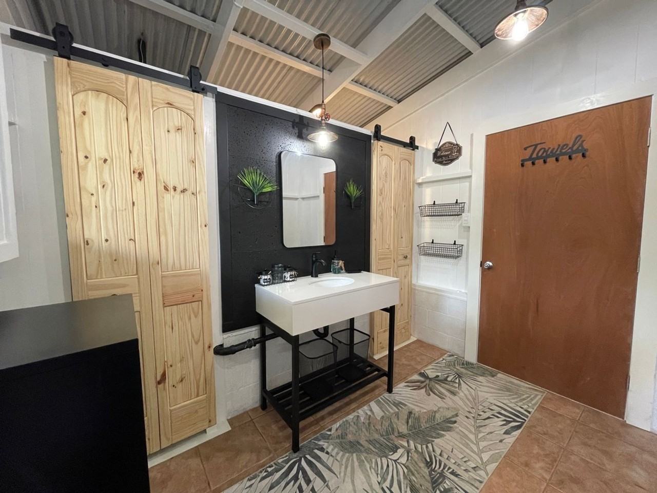 54-391 Hospital Rd - Photo 5 of 14