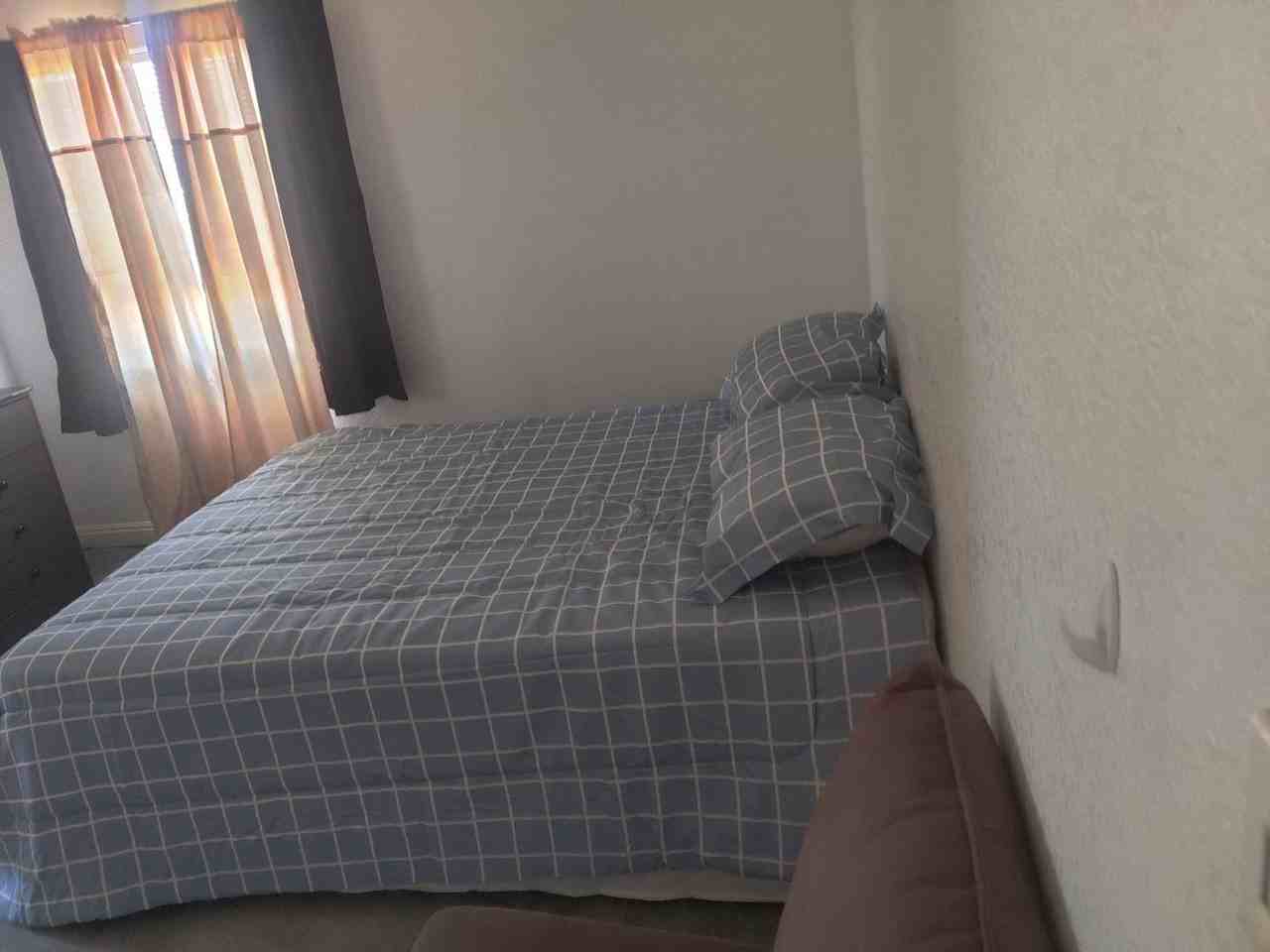 8325 Great Circle Dr - Photo 2 of 17