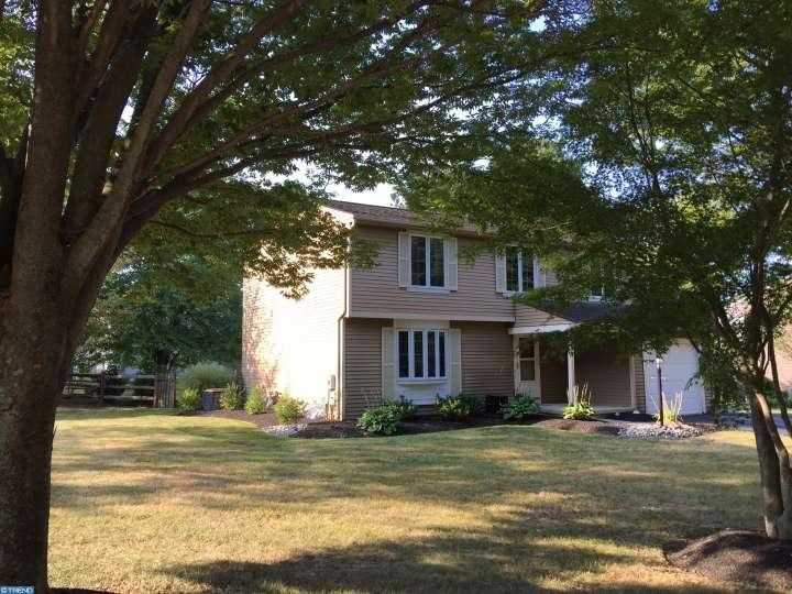 24 Longleaf Dr - Photo 2 of 16