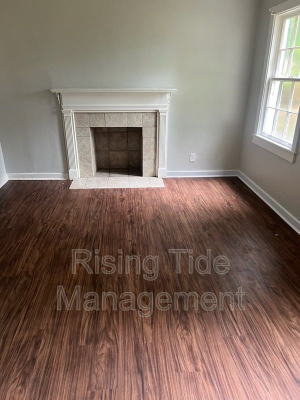 605 W Shawnee Dr - Photo 3 of 3