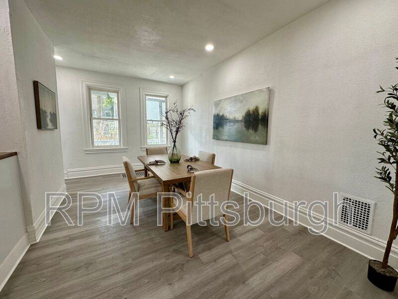 2111 Federal Street Ext - Photo 3 of 23