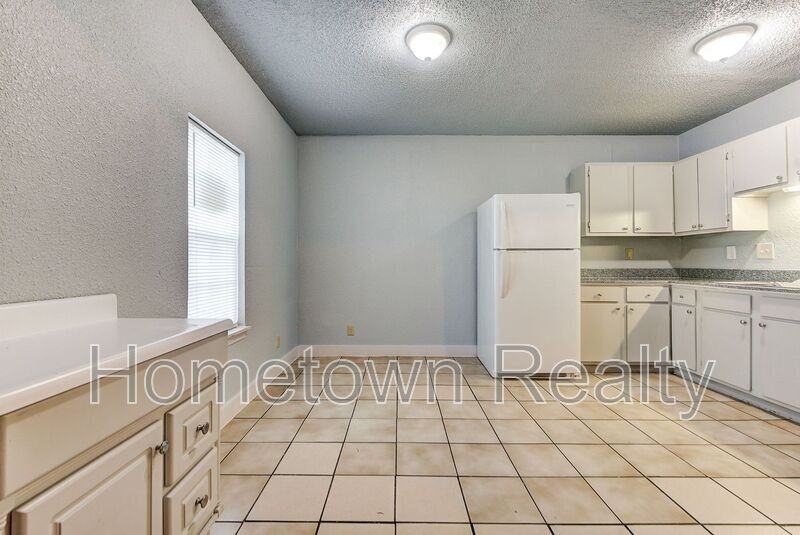 2114 N Bath Ave - Photo 7 of 35