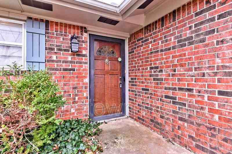 320 Cedar Crest Dr - Photo 4 of 25