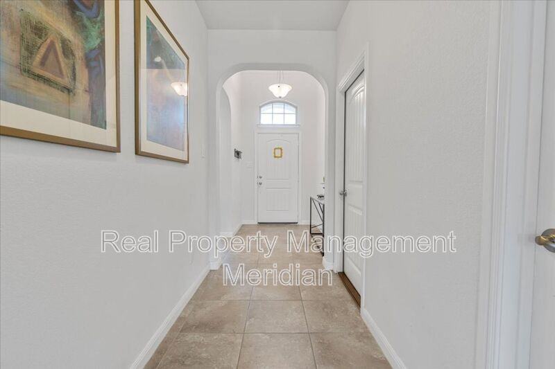 9044 Twin Mills Blvd - Photo 2 of 20