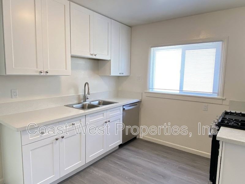 4469 Maryland Street - Photo 3 of 19