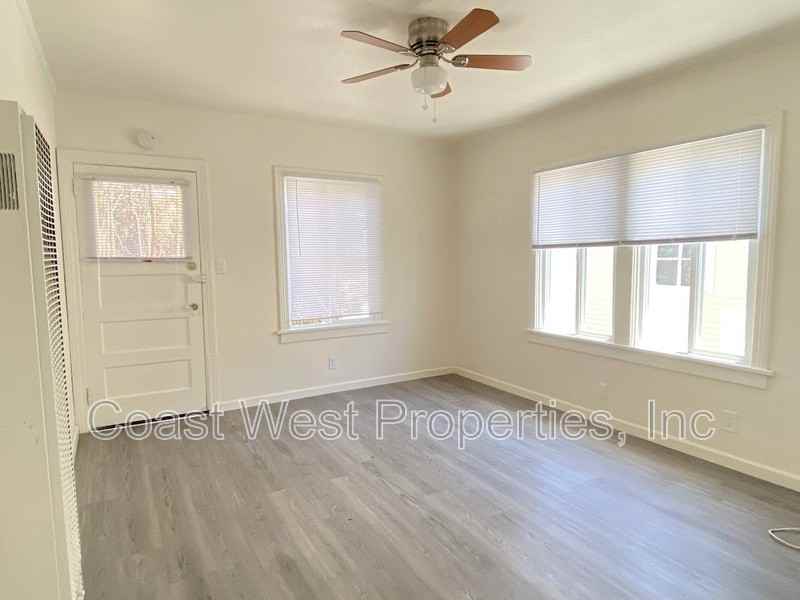 4469 Maryland Street - Photo 5 of 19