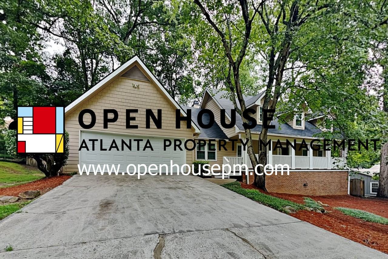 210 Weatherstone Pkwy - Photo 2 of 21