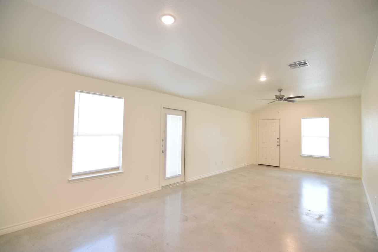 129 Wind Ridge Dr - Photo 6 of 16