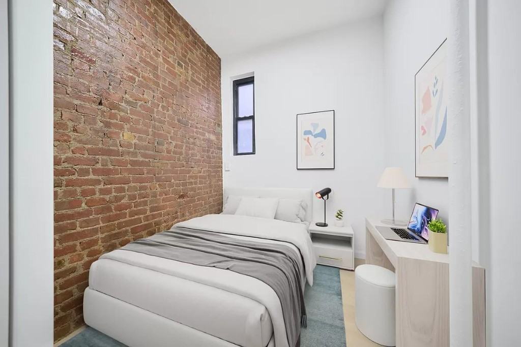 Norfolk St #4B - Photo 4 of 7