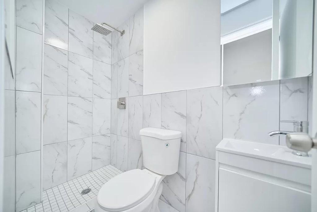 Norfolk St #0G - Photo 3 of 8