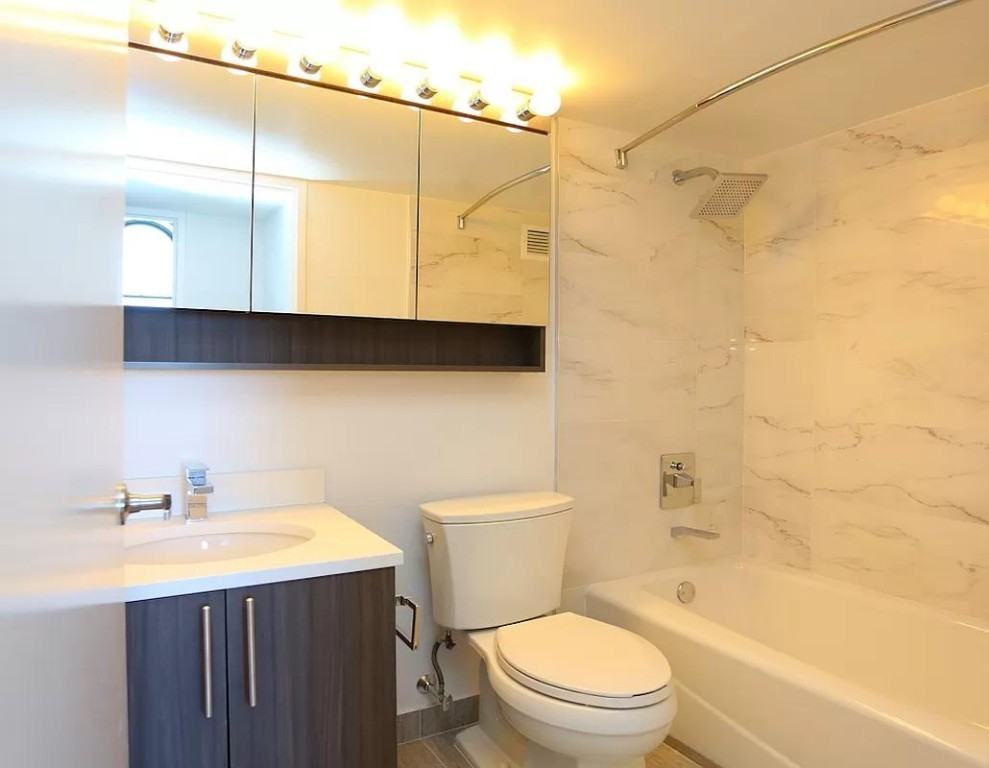 Greenwich St #1045 - Photo 4 of 18