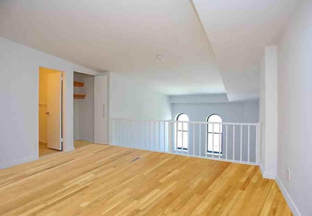 Greenwich St #730 - Photo 4 of 18