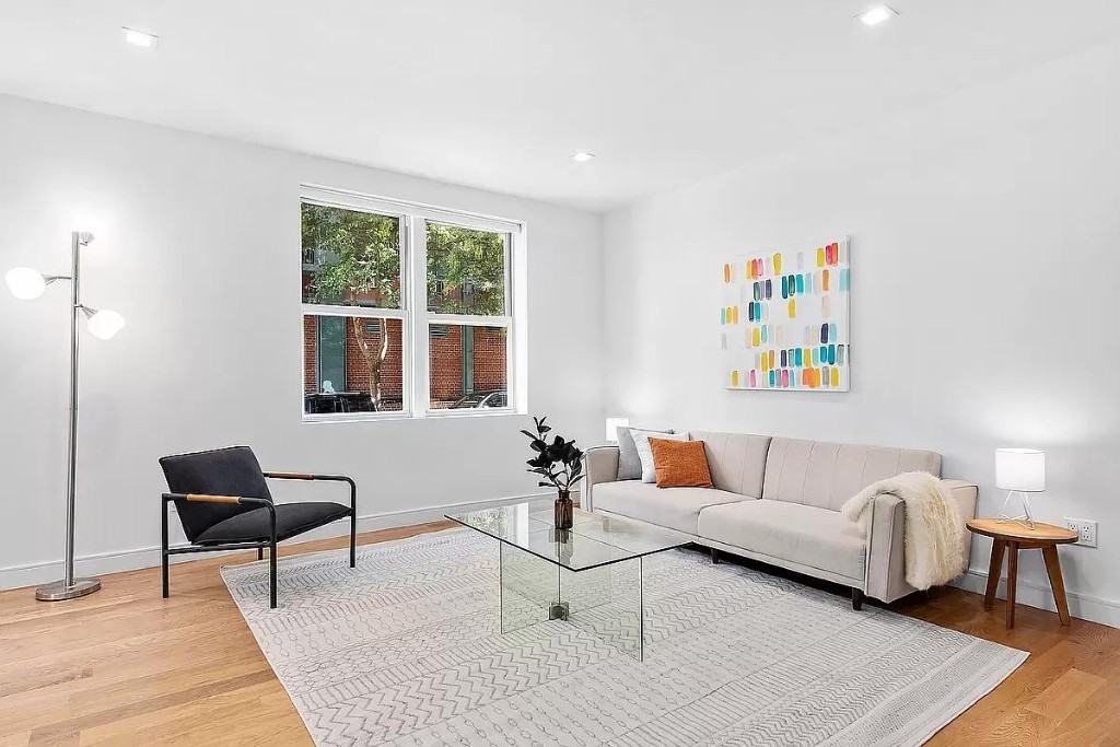 Greenwich St #1E - Photo 2 of 13