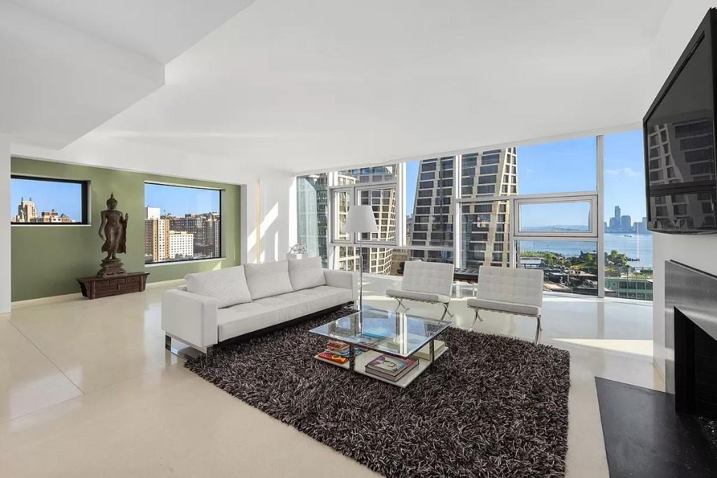 11th Ave #20B - Photo 3 of 14