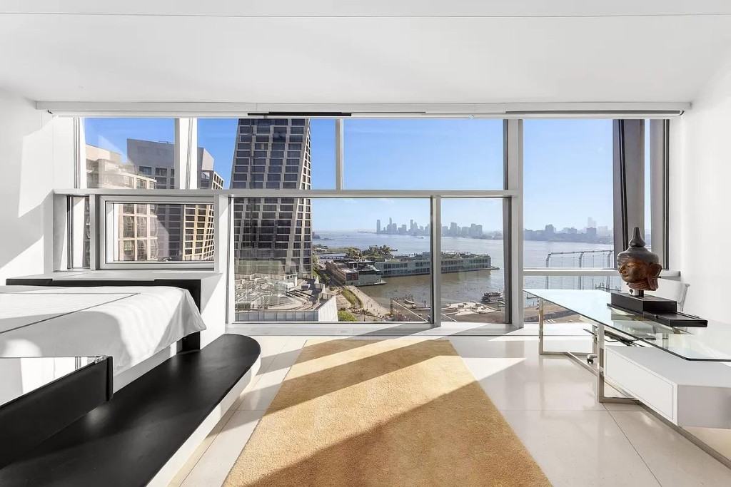 11th Ave #20B - Photo 7 of 14