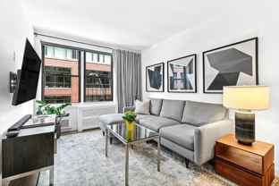 Christopher St #3U - Photo 1 of 1