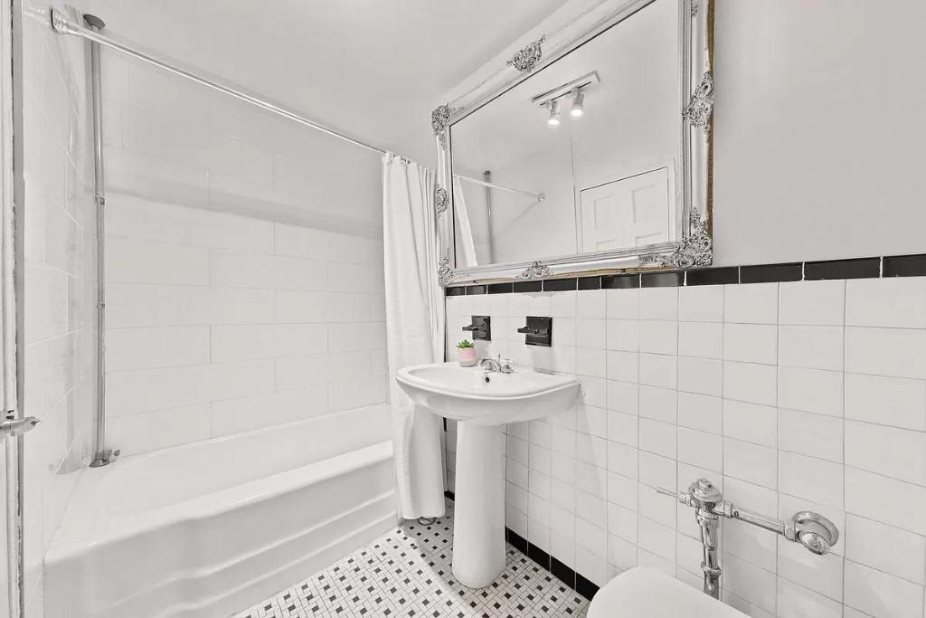 Christopher St #LT - Photo 4 of 7