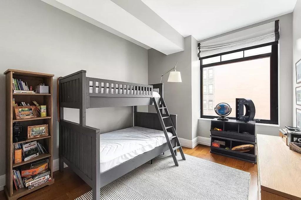 Madison Sq W #10A - Photo 7 of 12