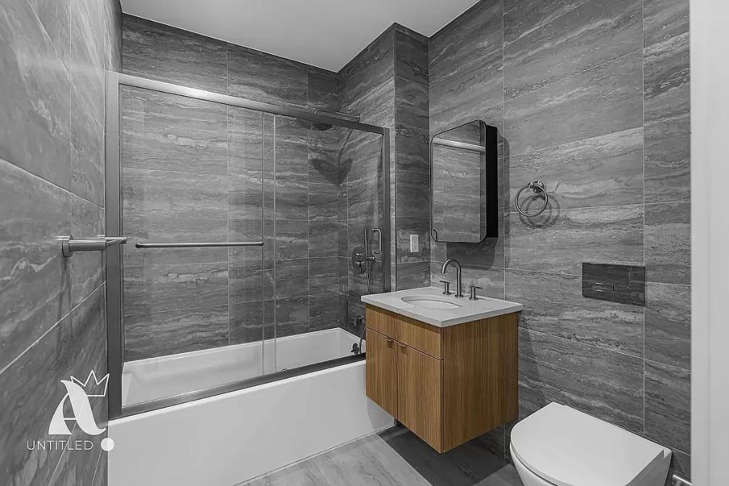 E 4th St #3J - Photo 2 of 6