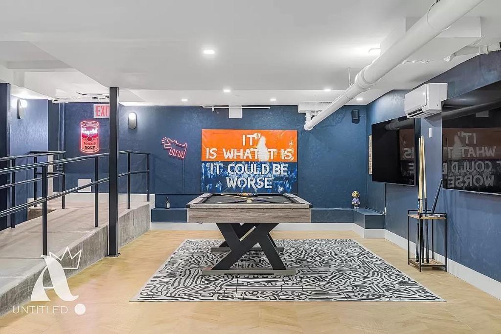 E 4th St #3J - Photo 4 of 6