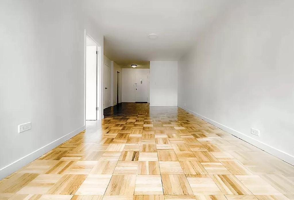 4th Ave #5J - Photo 2 of 9