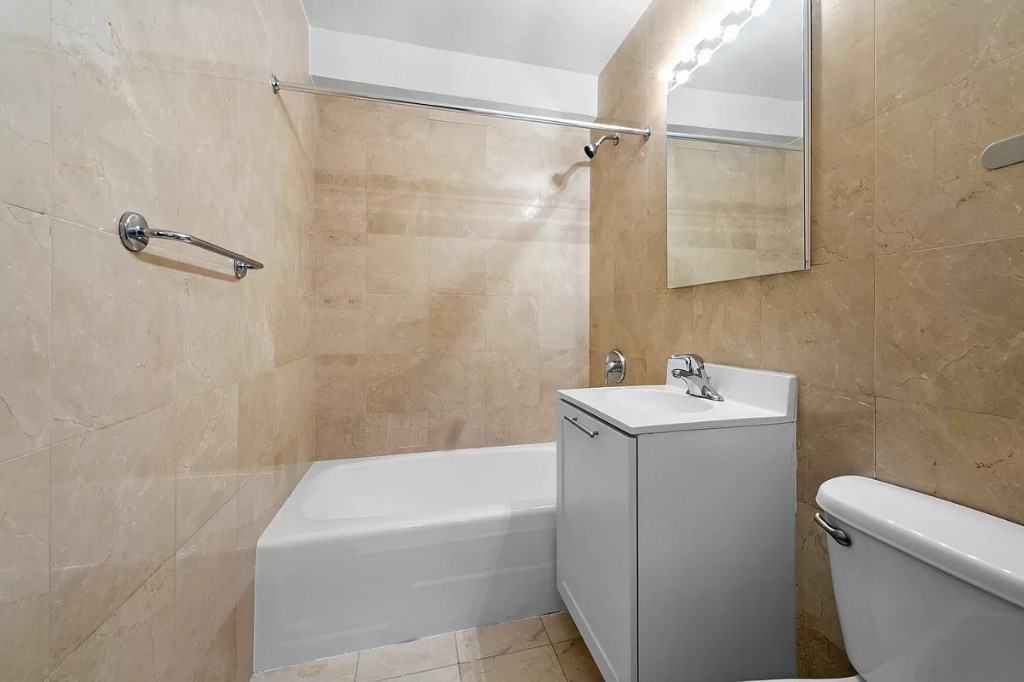 4th Ave #3N - Photo 5 of 12