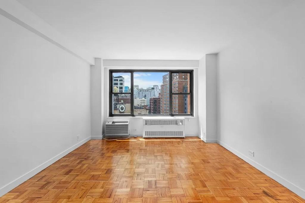 4th Ave #3N - Photo 7 of 12