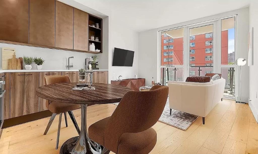 E 2nd St #4A - Photo 3 of 13