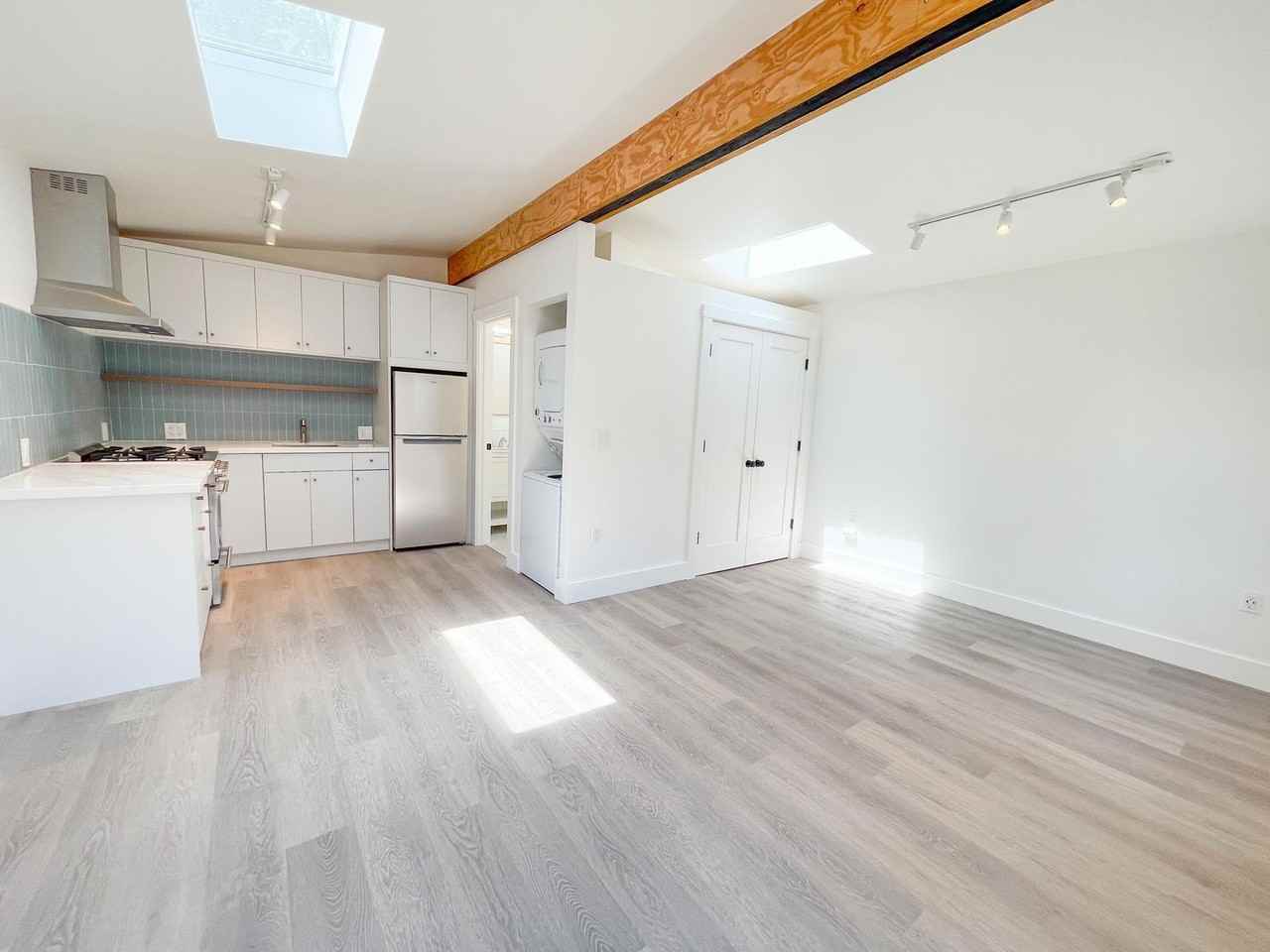 2825 School St - Photo 2 of 15