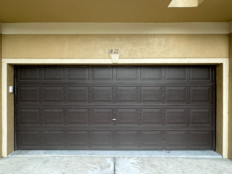 1421 Pine Oak Trl - Photo 4 of 31