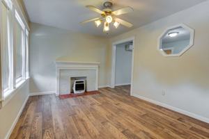 featured image of 904 S 20th St