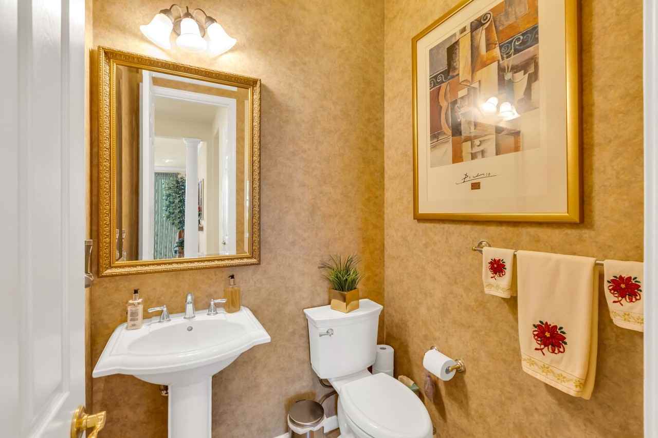 2601 Calder Ct - Photo 3 of 11