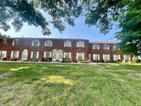 907 Nw Colbern Rd - Photo 1 of 1